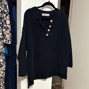 Free People Women's Black Waffle-Knit Henley Pullover Sweater